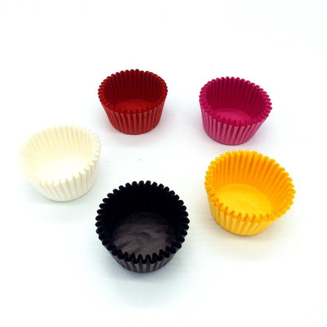 500 sztuk Mini kolorowe papierowe foremki na ciastka Cupcake Liner do pieczenia muffin w pudełku. Narzędzia do dekorowania i podawania ciastek na imprezy - Wianko - 5
