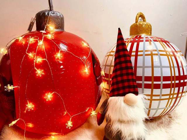 Nadmuchiwane bombki dekoracyjne PVC 60 cm - świąteczna atmosfera na zewnątrz, mały lampion, idealny prezent domowy - Wianko - 33