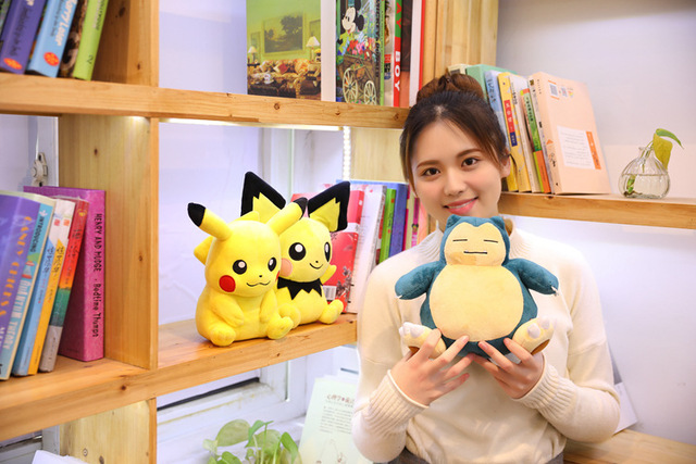 Pluszowe zabawki postaci Pokemon: Charmander, Squirtle, Bulbasaur, Pikachu - dobra jakość, prezenty dla dzieci - Wianko - 3