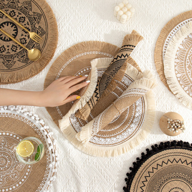 Jutowe okrągłe podkładki z frędzlami Boho do maty stołowej, izolacyjne podkładki pod kubek do kawy w rustykalnym stylu wiejskim - dekoracja kuchenna i rekwizyty fotograficzne - Wianko - 5