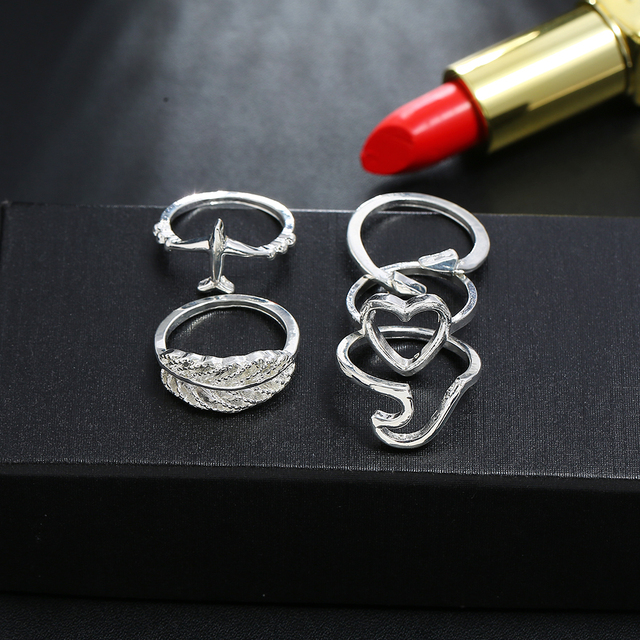 Zestaw 5 pierścionków Boho w antycznym srebrnym kolorze z motywem pióra samolotu, sercem, strzałką i mini pierścieniem - moda dla kobiet - Wianko - 5