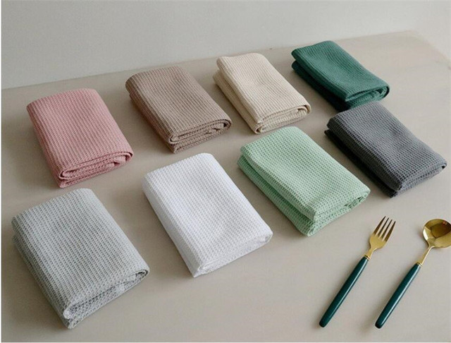 Zestaw 4 wafli ręcznikowych o wymiarach 45x65cm wykonanych z silnie chłonnej bawełny w 8 kolorach - Wianko - 7