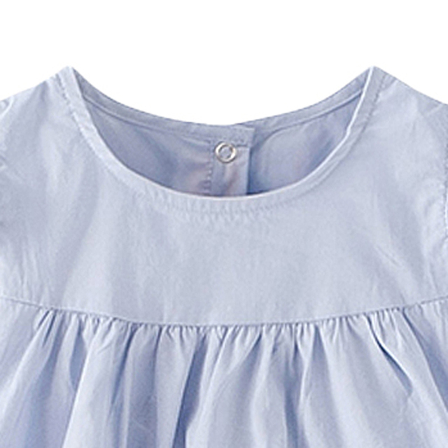 Koszulka dla dziewczynki Little Maven z krótkim rękawem i aplikacją truskawki w kolorze jasnoniebieskim - Wianko - 6