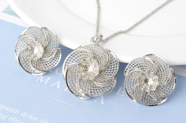 Słoneczna biżuteria - klasyczne zestawy kolczyków i naszyjników dla romantycznych kobiet na rocznicę ślubu - Wianko - 5