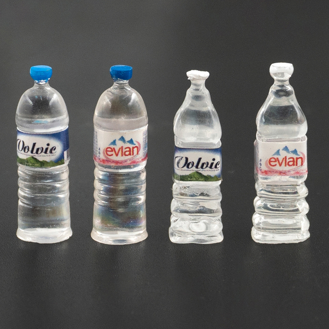 Miniaturowa butelka na wodę mineralną dla lalek 1/12 Dollhouse - zestaw 4 sztuk - Wianko - 1
