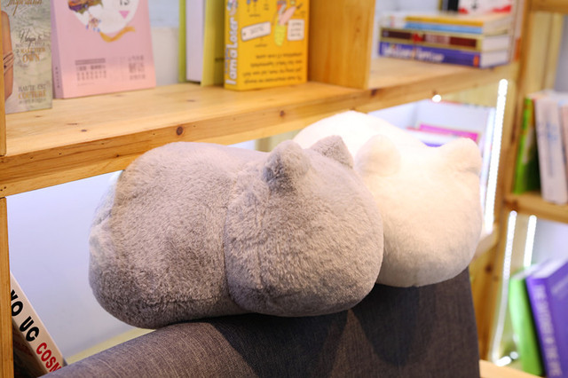Kot pluszowa poduszka - cień z tyłu - wypełniona w środku - ze zwierzątkiem - zabawka dla dzieci - prezent na Boże Narodzenie - Wianko - 4