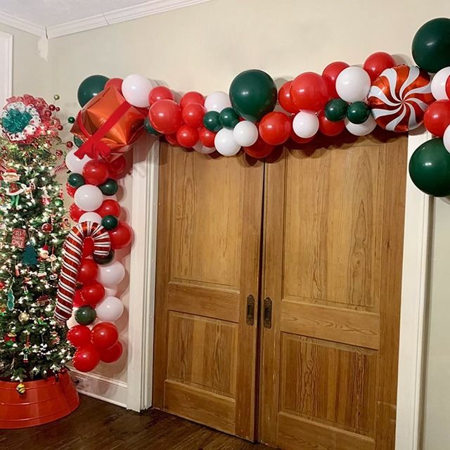Dekoracja Bożonarodzeniowa - Girlanda Z Balonów na Boże Narodzenie 2021/2022 - Wianko - 5