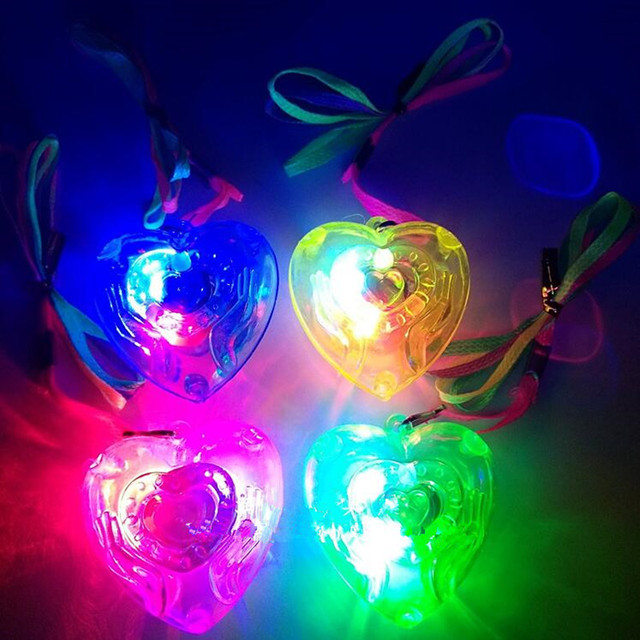 Naszyjnik z migającym sercem LED dla dzieci - 30 szt. - dekoracja na przyjęcie ślubne urodziny prezent nagroda - Wianko - 18