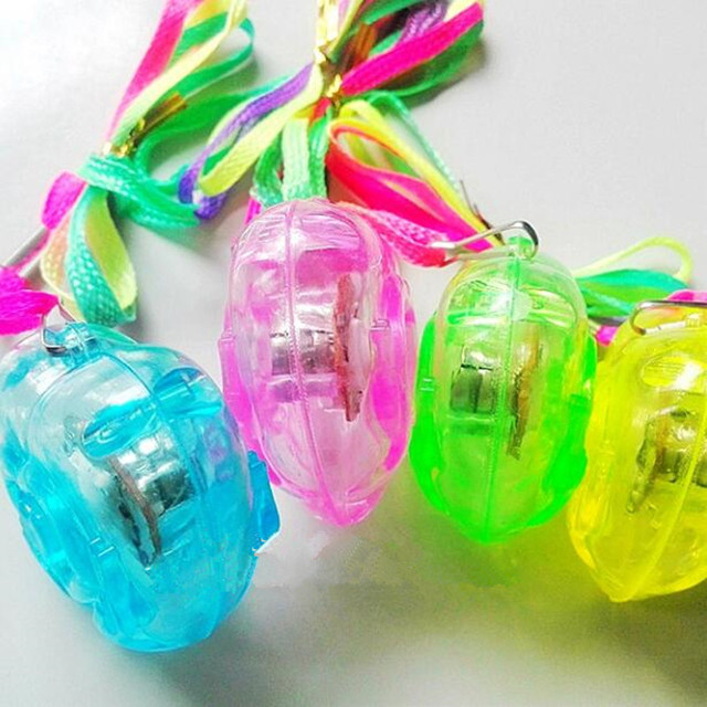 Naszyjnik z migającym sercem LED dla dzieci - 30 szt. - dekoracja na przyjęcie ślubne urodziny prezent nagroda - Wianko - 21