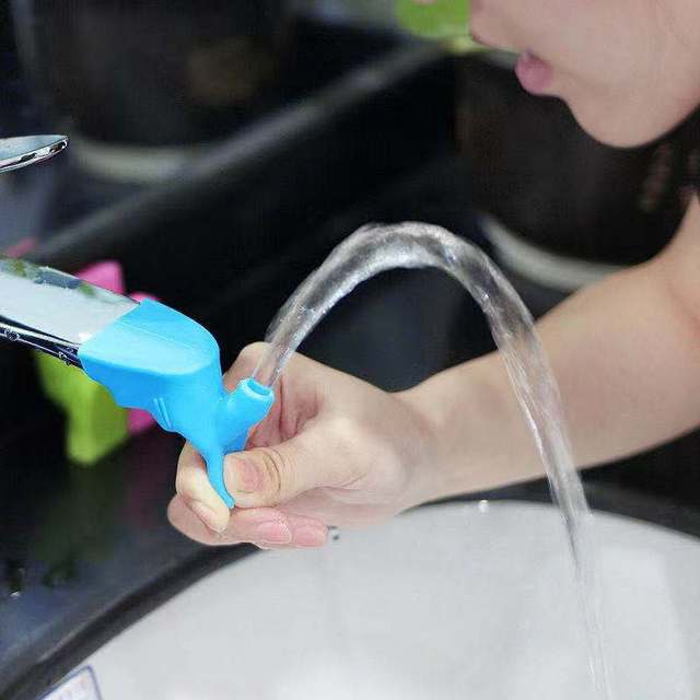 Przedłużacz kranowy silikonowy Extender do kuchennego zlewu i łazienkowej umywalki - Wianko - 2