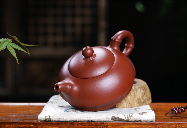 Czajniczek z purpurowej gliny typu Yixing ręcznie robiony, surowy, zestaw z herbatą Dahongpao, w kształcie półksiężyca, z bambusowym uchwytem - Wianko - 8
