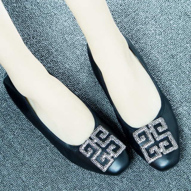 Płaskie buty damskie Slip-On na wiosnę i lato wykonane z prawdziwej skóry, z kwadratowym noskiem i ozdobnymi koralikami (Drop-shipping) - Wianko - 4