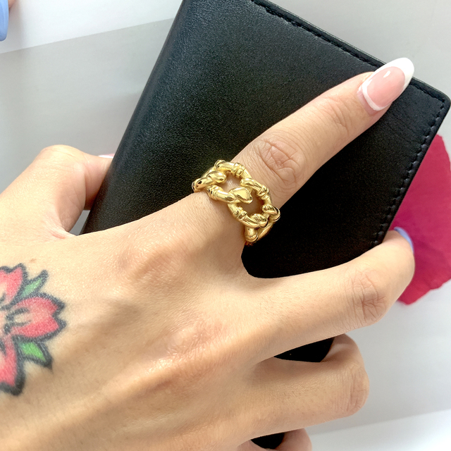 Nowy pierścionek ze stali nierdzewnej w złotym kolorze, wysokiej jakości, owalny i wydrążony, dla kobiet, w modnym stylu, idealny na prezent - Wianko - 15
