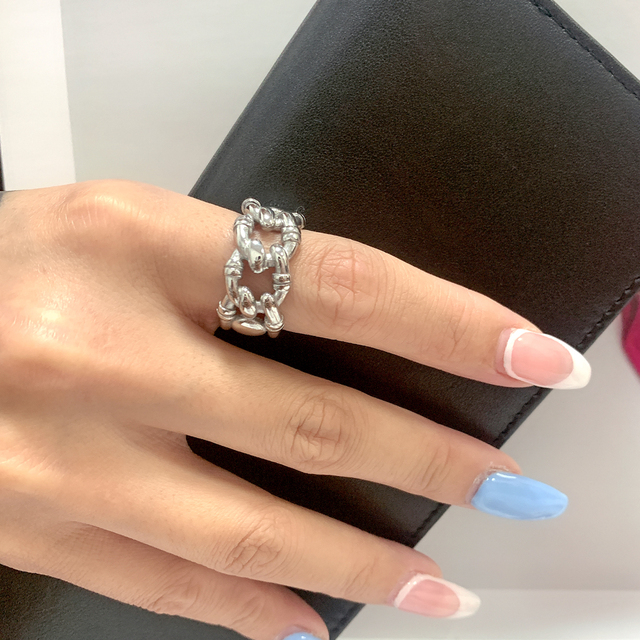 Nowy pierścionek ze stali nierdzewnej w złotym kolorze, wysokiej jakości, owalny i wydrążony, dla kobiet, w modnym stylu, idealny na prezent - Wianko - 17