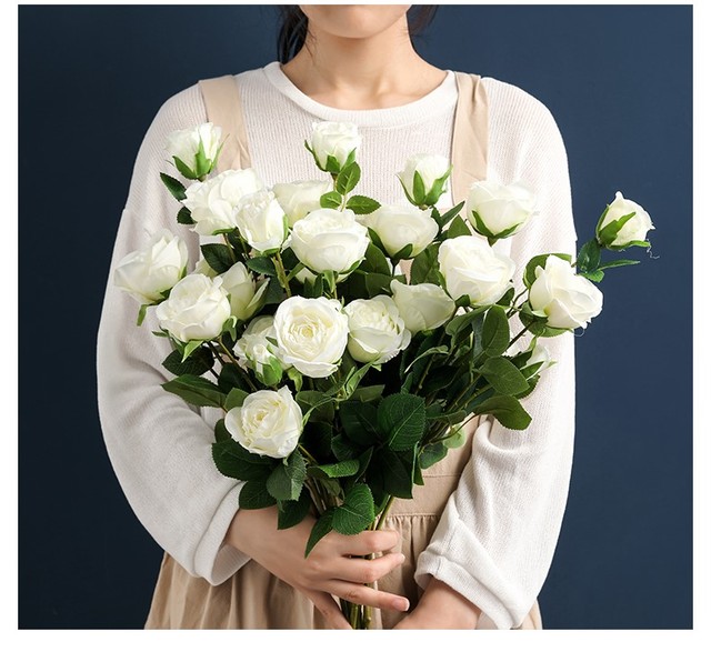1 bukiet róża bułgarska - 5 głowic, kwiaty jedwabne, symulacja róży - Wianko - 6