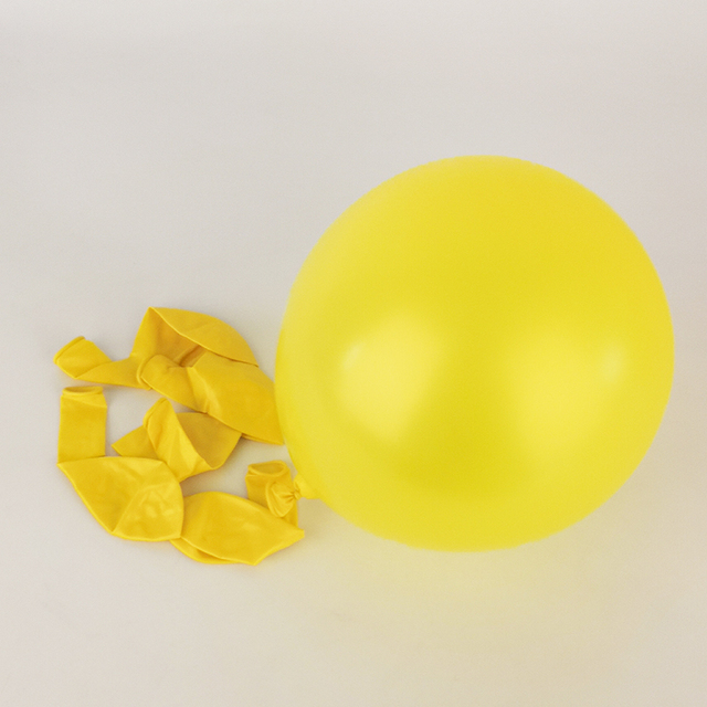 Zestaw 111 żółtych i czarnych balonów lateksowych z elementami metalicznymi do dekoracji weselnych - Wianko - 6