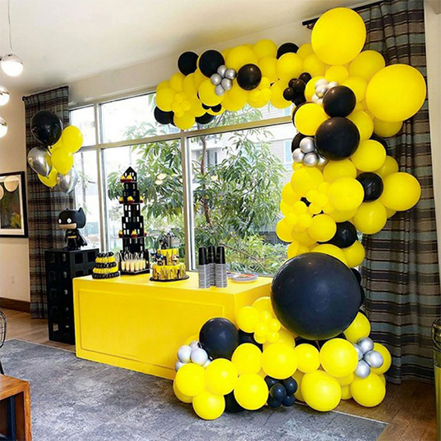 Zestaw 111 żółtych i czarnych balonów lateksowych z elementami metalicznymi do dekoracji weselnych - Wianko - 4