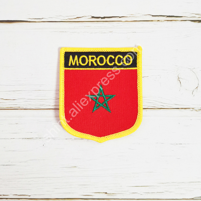 Marokańska kwadratowa łatka i przypinka w tradycyjnym stylu haftu narodowego - zestaw akcesoriów odzieżowych - Wianko - 3