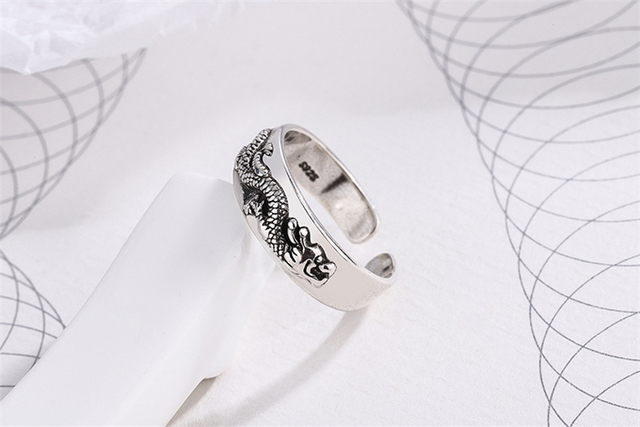 Retro zodiak smok powodzenia - elegancki, srebrny pierścień dla kobiet, rozmiar regulowany, wykonany z wysokiej jakości srebra pr. 925 - Wianko - 21