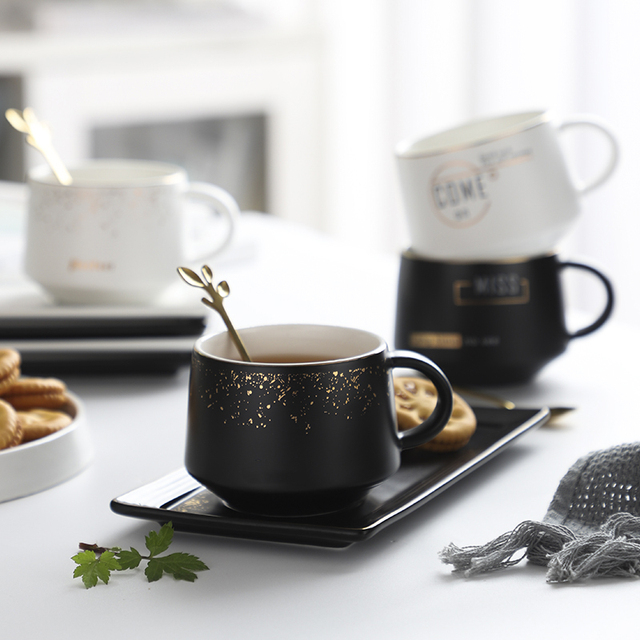 Luksusowy zestaw kubków i talerzy ceramicznych do kawy dla pary z łyżeczkami - Wianko - 16
