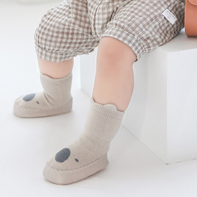 Antypoślizgowe buty z miękkimi podeszwami dla niemowląt - bawełniane, wzór z Cute Cartoon zwierzątkami - Wianko - 6