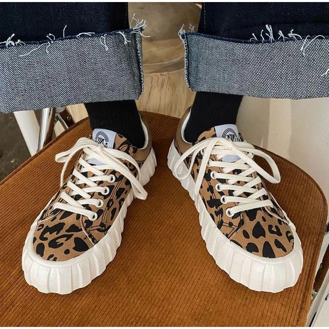 MCCKLE damskie buty wulkanizowane trampki jednokolorowe sznurowane na co dzień platforma płaskie z tkaniny - Wianko - 34