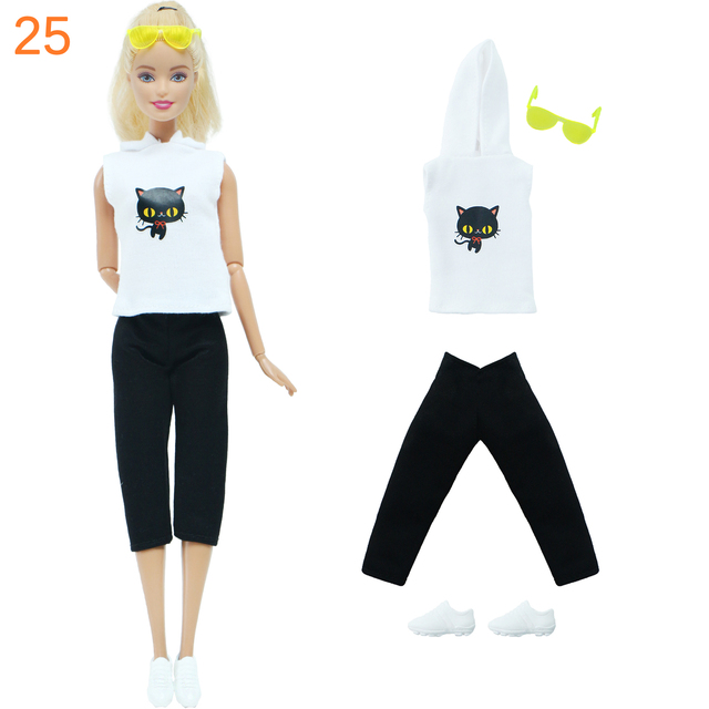 Elegancki zestaw ubrań i akcesoriów dla lalki Barbie: płaszcz, spodnie, torba, buty, kapelusz i spódnica - Wianko - 28