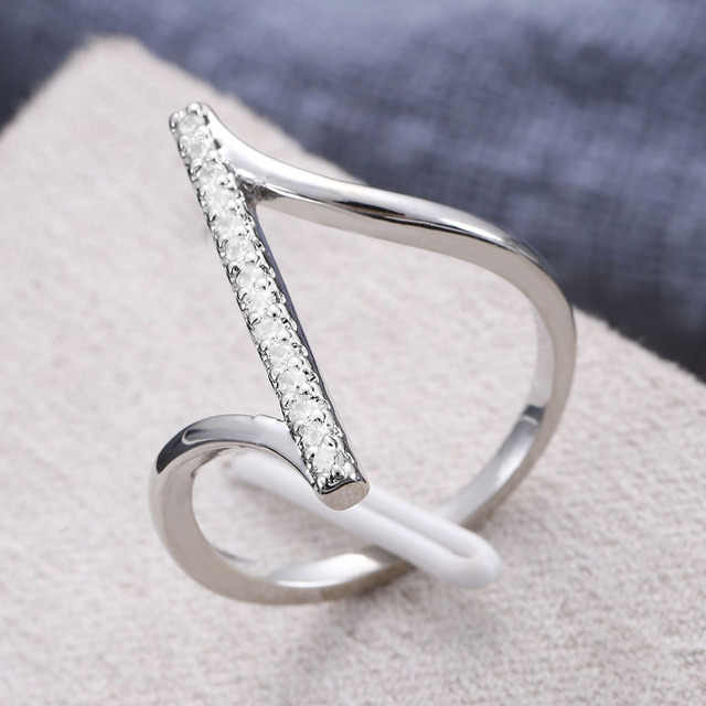 Pierścień biżuteryjny z zakrzywioną wysokiej klasy cyrkonią dla kobiet na rocznicę - 2021 - Wianko - 2
