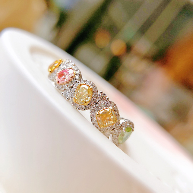 Luksusowy pierścionek z naturalnym diamentem i wysokim klasy designem, w wielu kolorach z pełnym diamentowym wykończeniem - dla kobiet - Wianko - 1
