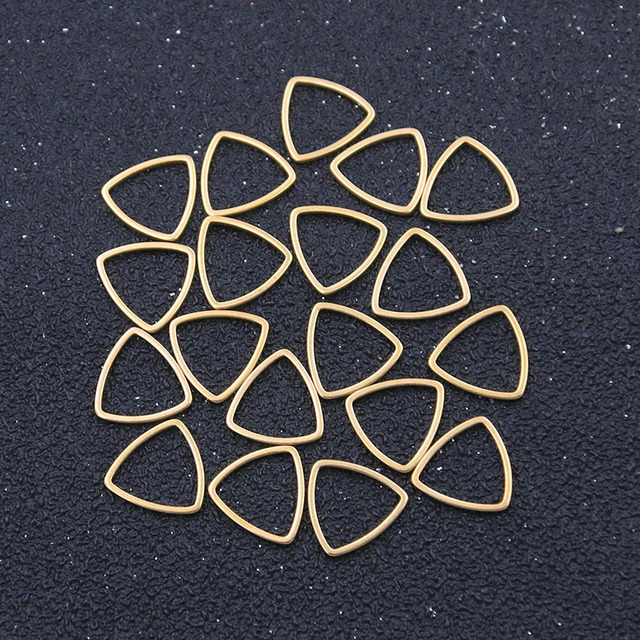 10 sztuk złotych trójkątów ze stali nierdzewnej - biżuteria DIY z otwartymi, geometrycznymi ramkami z żywicy - Wianko - 3
