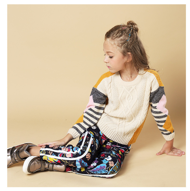 Sweter zimowy dla dziewczynek, długie rękawy, dziecięca moda, dzianina bawełniana, idealny na jesień - Wianko - 34