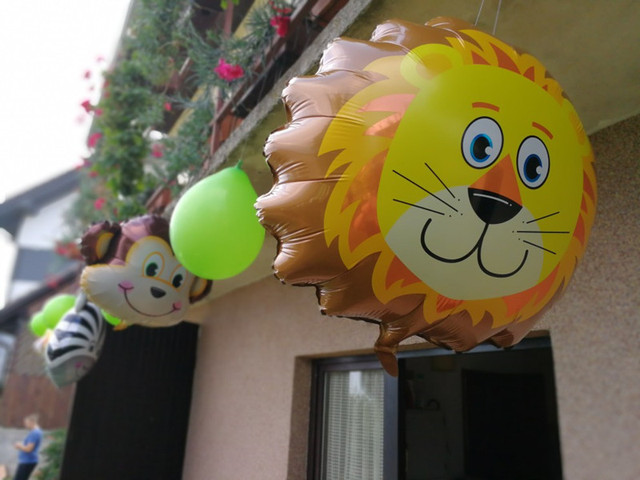 Balon kreskówkowy o głowie zwierzęcia – lis, hipopotam, tygrys, niedźwiedź, lew, pies (18 cali), folia, zabawka dekoracyjna dla dzieci - Wianko - 2