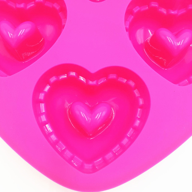 Forma do ciasta silikonowa w kształcie serca - 25.5*19.5*2.8 CM, 108G, 3D, 6 filiżanek, DIY czekolada i galaretka - Wianko - 3