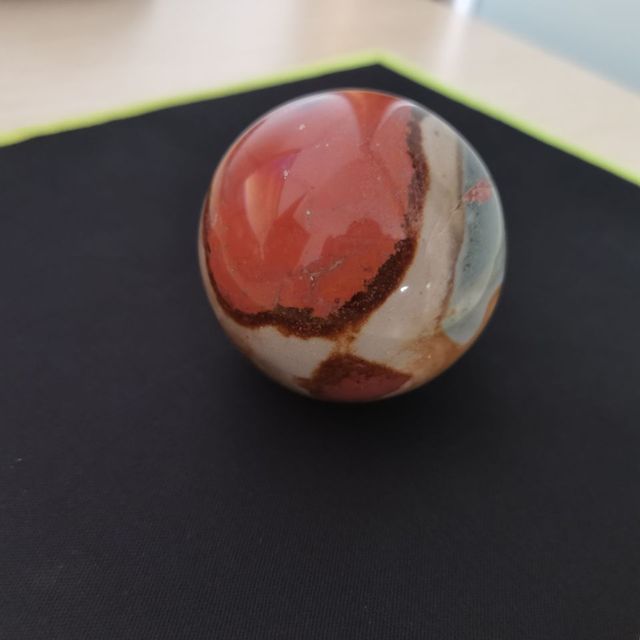 Kula kryształowa - 1 sztuka, Ocean Jasper, 5-6 cm, naturalny morski kamień, kwarcowa kula do dekoracji wnętrz i uzdrowienia - Wianko - 4