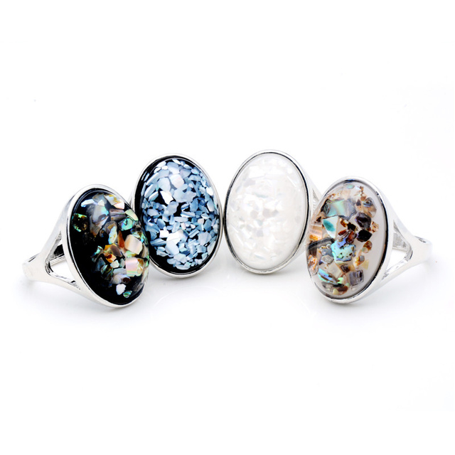 Elegancki duży pierścień z białym naturalnym muszlą oraz srebrnym kamieniem - biżuteria najwyższej jakości - Wianko - 20
