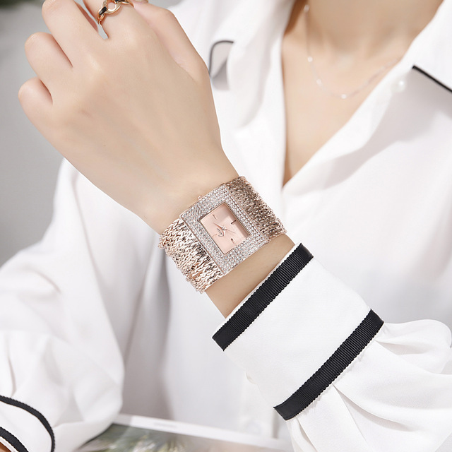 Zegarek damski 2021 Cacaxi z ruchem kwarcowym, stal nierdzewna w kolorze różowego złota, diamentowa bransoletka - Wianko - 2
