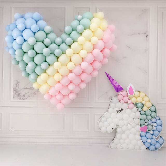 Dekoracja na przyjęcie urodzinowe dla dzieci - jednorożec 3D z koroną i balonami - Wianko - 7
