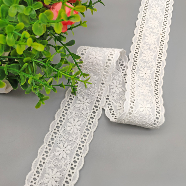 Bawełniana haftowana koronka wykończeniowa 5 jardów z kwiatowym wzorem do DIY odzieży - akcesoria do szycia, ozdoby i wstążki - Wianko - 2