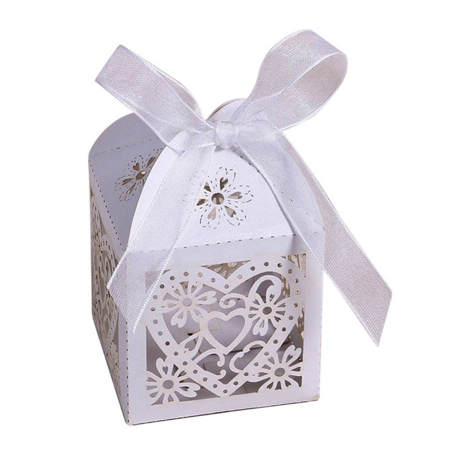 10 sztuk serce miłość laserowo wycinane Hollow pudełka na prezenty cukierki z wstążką Baby Shower weselne - Wianko - 7
