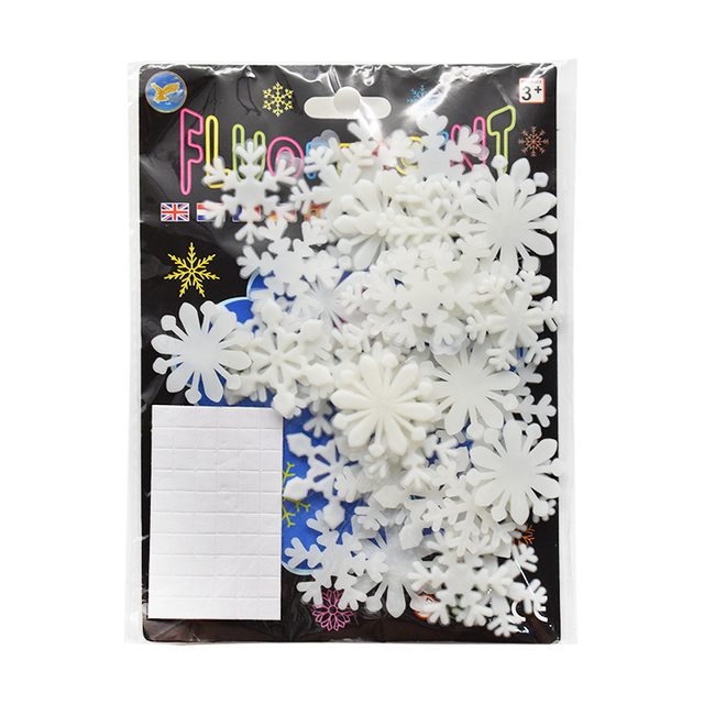 Luminous naklejki ścienne - 50 sztuk, kształt płatka śniegu, świetlna dekoracja dla dziecięcych pokoi i sypialni - Boże Narodzenie 2021 - Wianko - 13