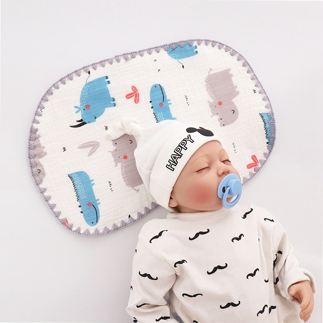 Poduszka Anti Roll dla niemowląt - kształtująca maluchowi doskonałą pozycję podczas snu, zapobiega płaskiej głowie i absorbuje pot - ochrona i komfort dla noworodka - Wianko - 9