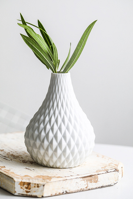 Porcelanowy garnek na kwiaty - biały, matowy, ręcznie wykonany, wazon z ceramicznym wykończeniem, dekoracyjna ozdoba do łazienki i domu - Wianko - 5