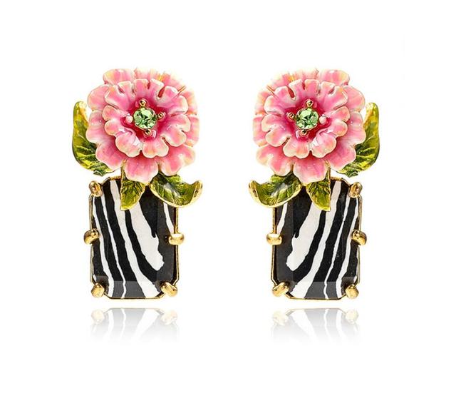 Kwiatowe kolczyki spiralne bez przebicia uszu różowe glazurowane emalią z 2019 r. - zestaw biżuterii dla kobiet - Wianko - 11