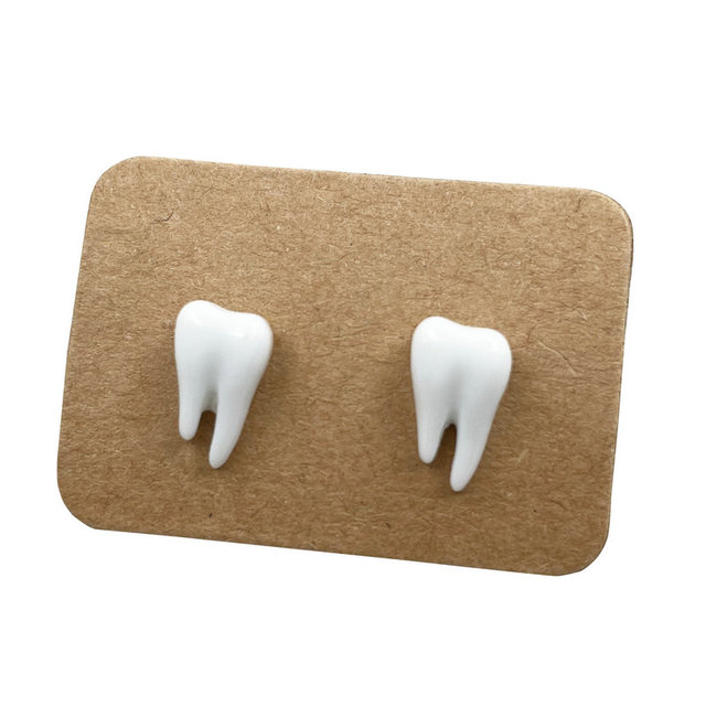 Kolczyki damskie BIGBING K002 - małe kolorowe ceramiczne zęby, sztyfty - Wianko - 1