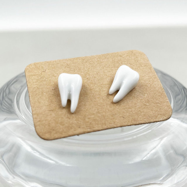Kolczyki damskie BIGBING K002 - małe kolorowe ceramiczne zęby, sztyfty - Wianko - 5