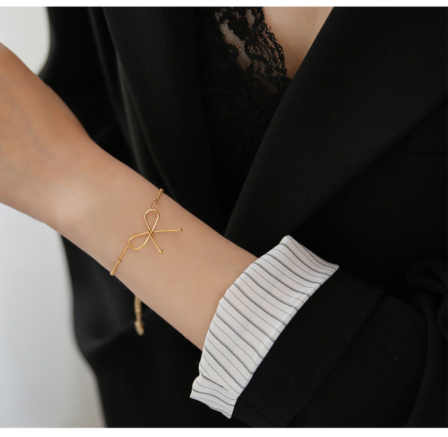 Naszyjnik łańcuchowy YUN RUO Trend z wisiorkiem w kształcie złotego łuku, biżuteria ze stali tytanowej, hipoalergiczna elegance - Wianko - 11