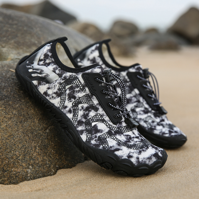 Chłopięce i dziewczęce buty do sportów wodnych Aqua Shoe Barefoot - szybkoschnące, antypoślizgowe, oddychające, idealne na plażę i brodzenie - Wianko - 106
