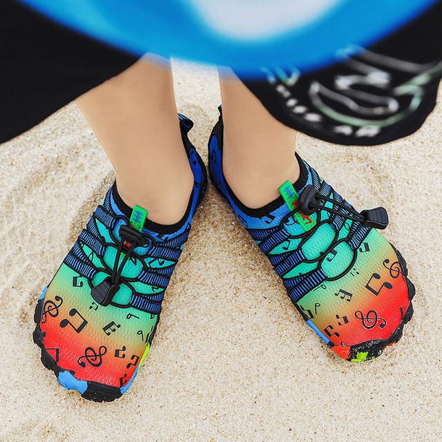 Chłopięce i dziewczęce buty do sportów wodnych Aqua Shoe Barefoot - szybkoschnące, antypoślizgowe, oddychające, idealne na plażę i brodzenie - Wianko - 39