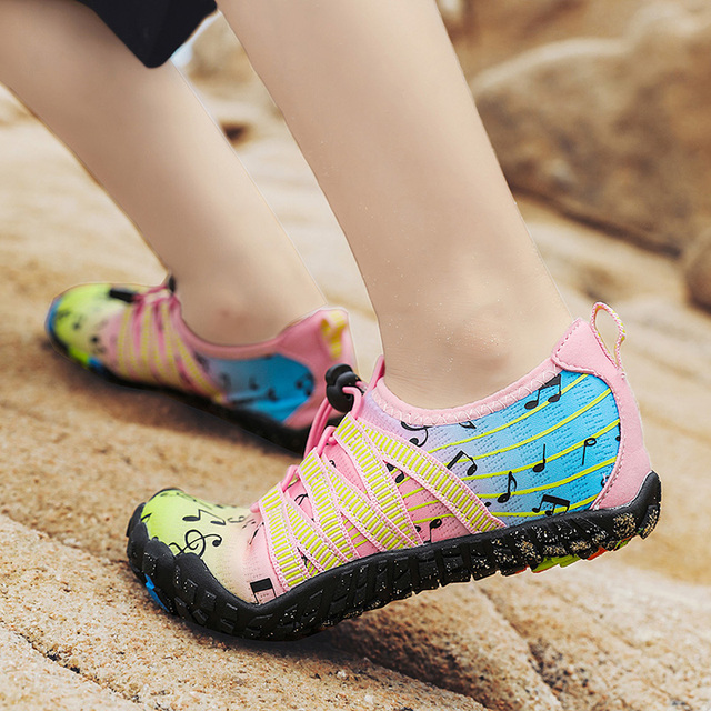 Chłopięce i dziewczęce buty do sportów wodnych Aqua Shoe Barefoot - szybkoschnące, antypoślizgowe, oddychające, idealne na plażę i brodzenie - Wianko - 50