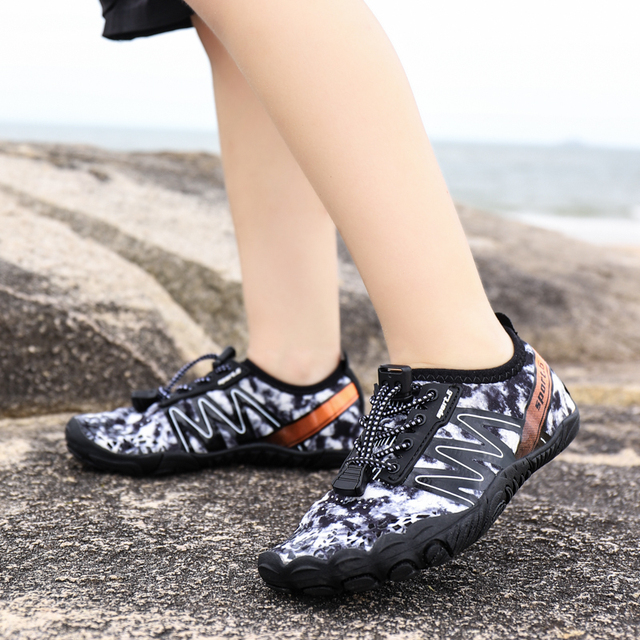 Chłopięce i dziewczęce buty do sportów wodnych Aqua Shoe Barefoot - szybkoschnące, antypoślizgowe, oddychające, idealne na plażę i brodzenie - Wianko - 194